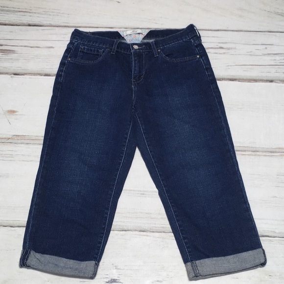 Levi’s Jeans Capris Denim Blue Rolled Cuff Crops 4 - Picture 1 of 14